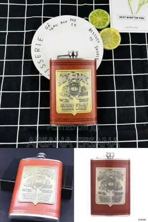 Photo - Portable Whisky Hip Flask Bottle