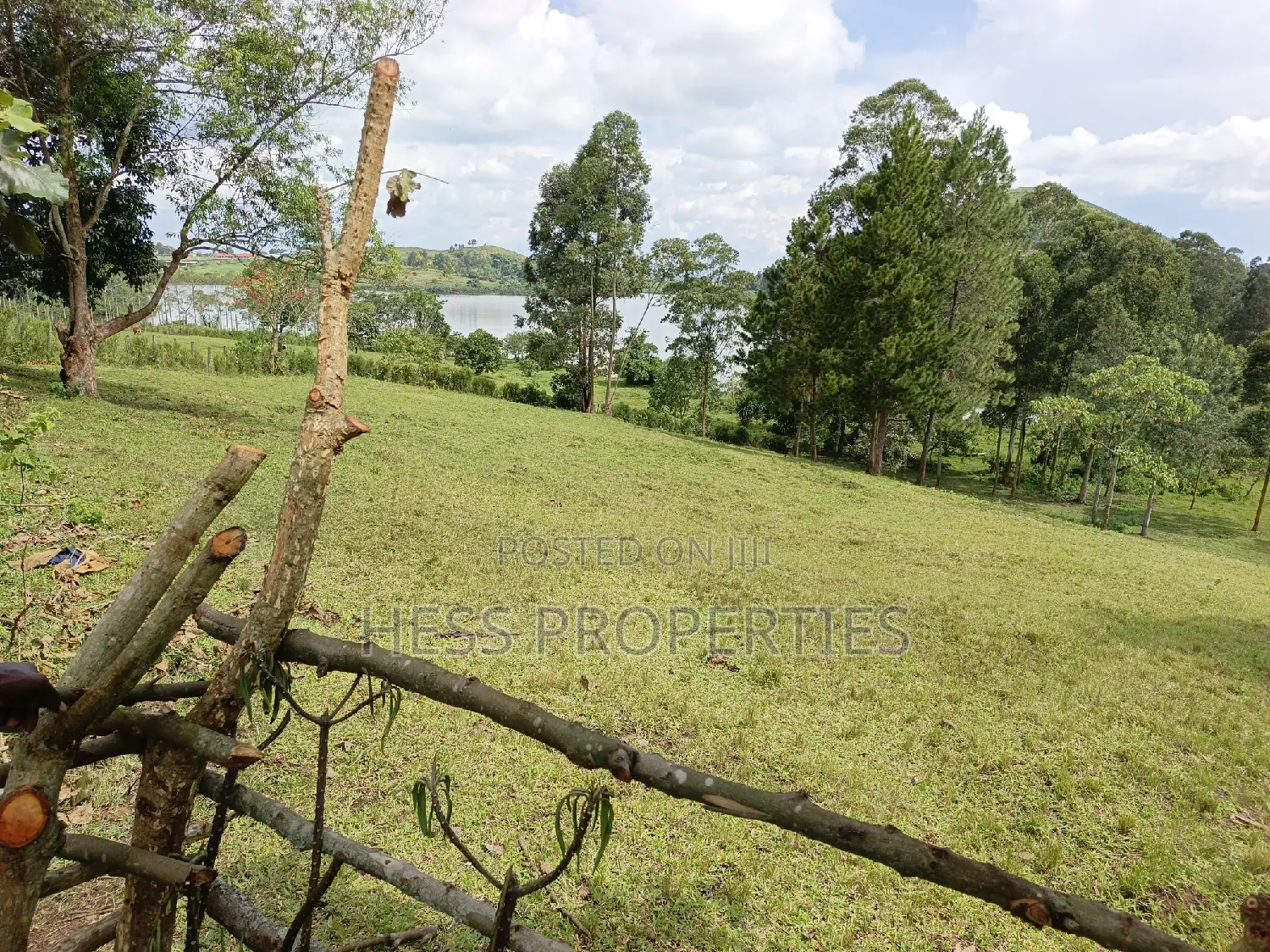 2acres of Land at Lake Saaka on Sale Located in Fortportal