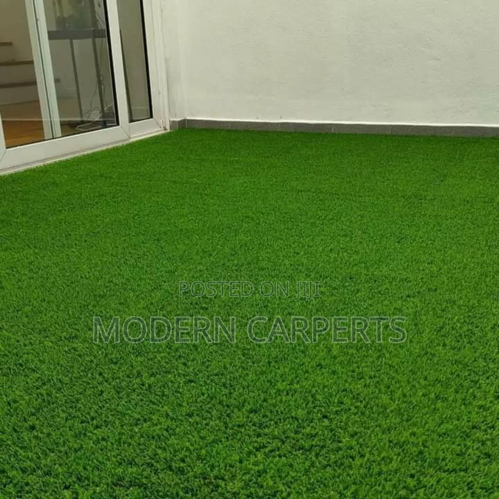 Verticle Artificial Turf