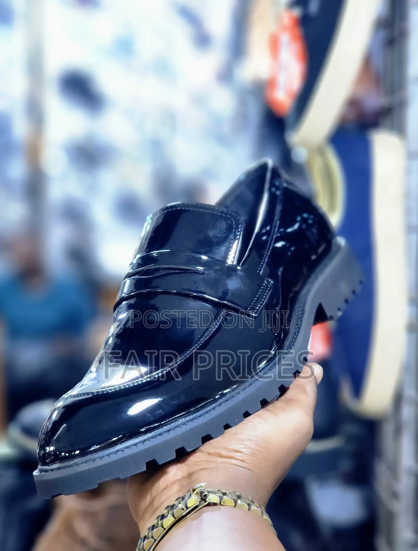 Shiny Oxfords Black