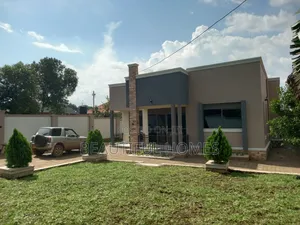 Furnished 4bdrm House in Kira for sale