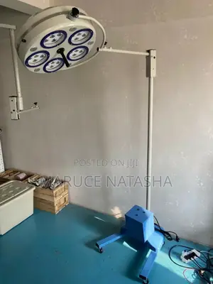 LED Theatre Light With a Backup Battery
