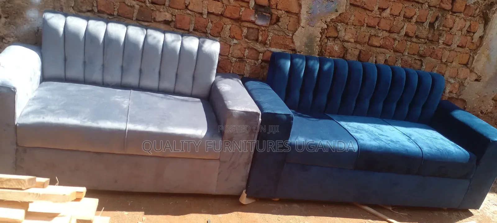 Luxurious Brand New 5 Sitter Couch