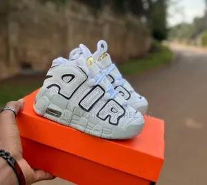 Photo - Children's Sneakers for Baby