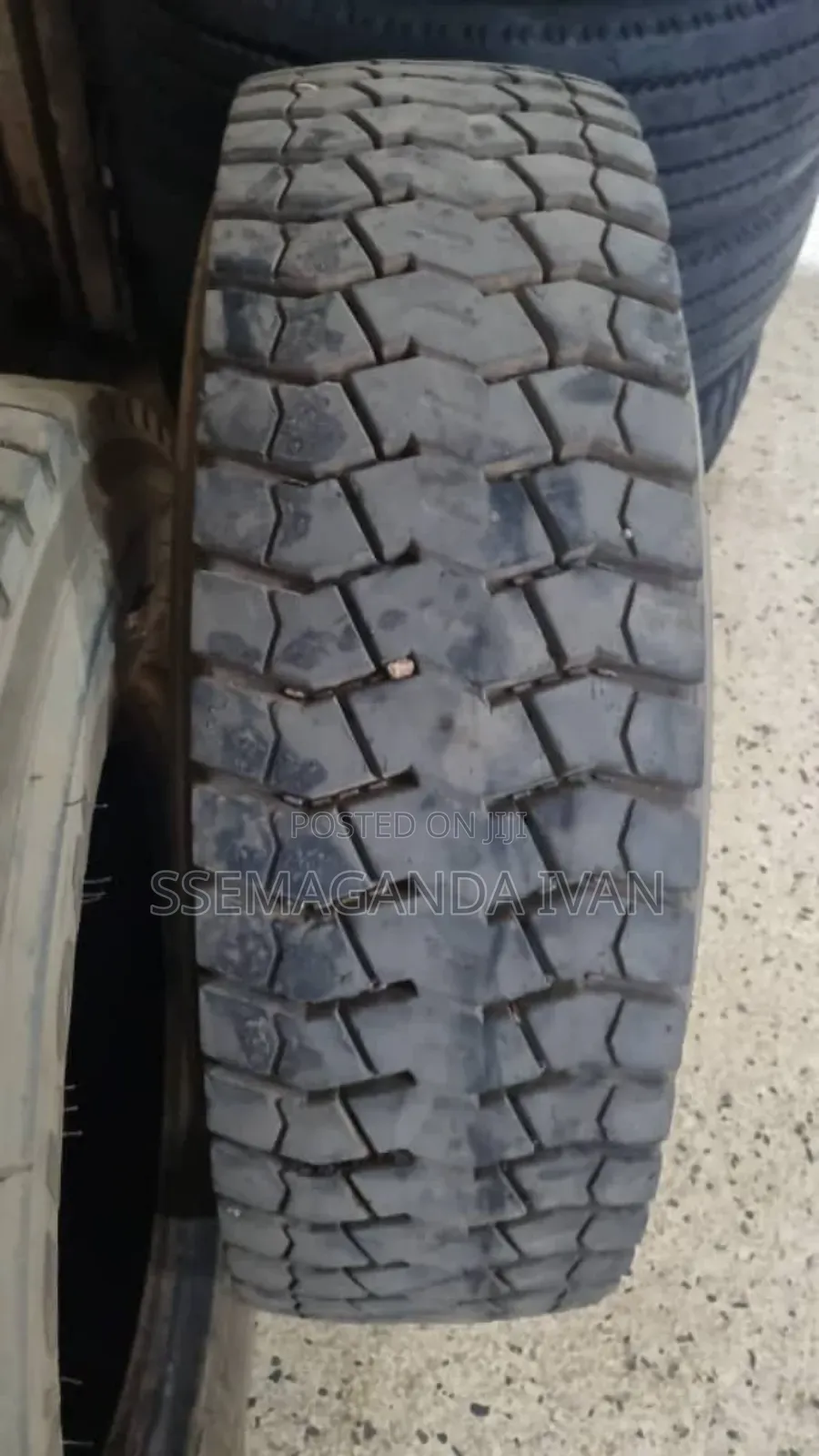 265/70r19.5 Used Tyres