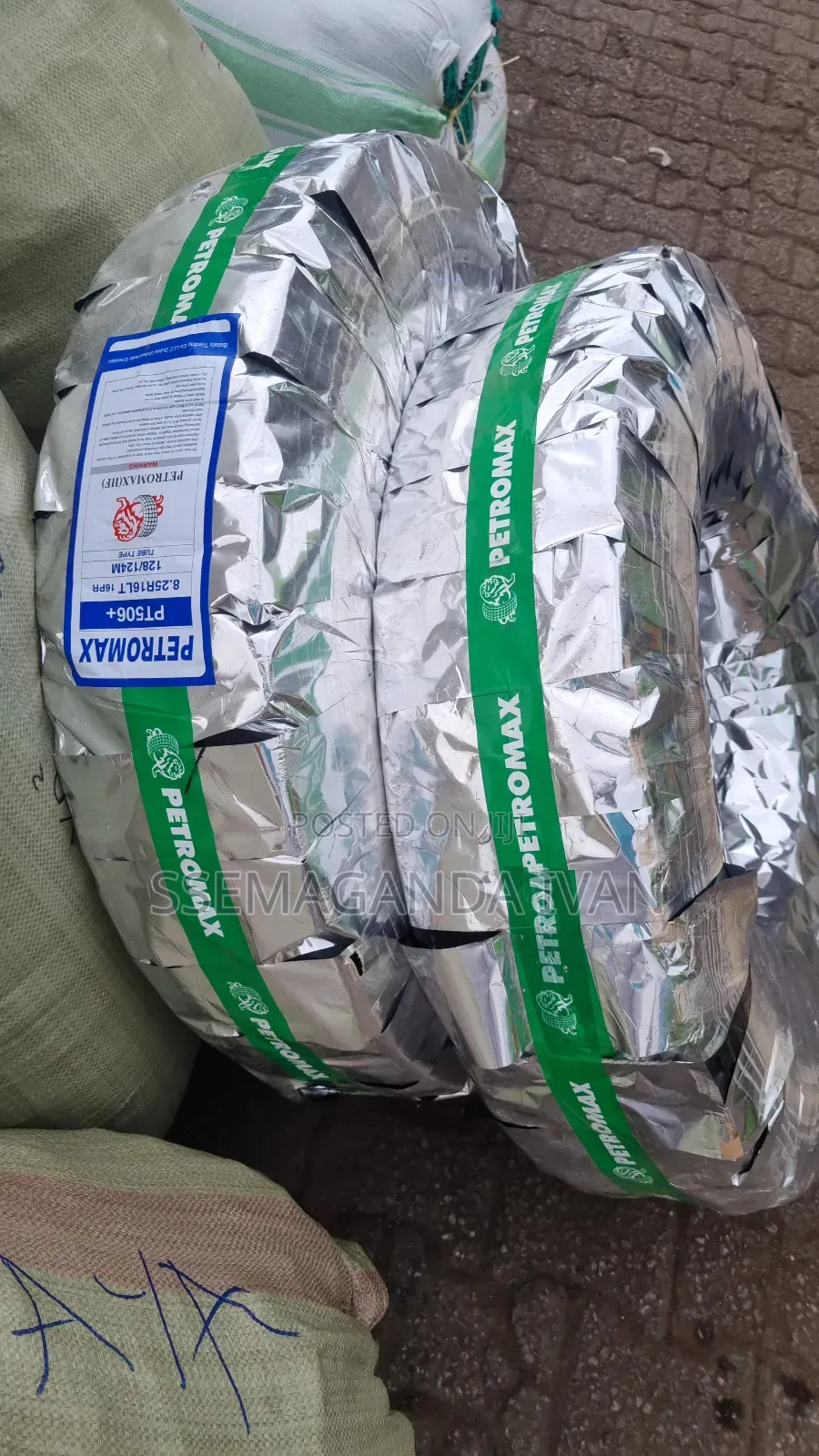 825r16 Petromax Tyres