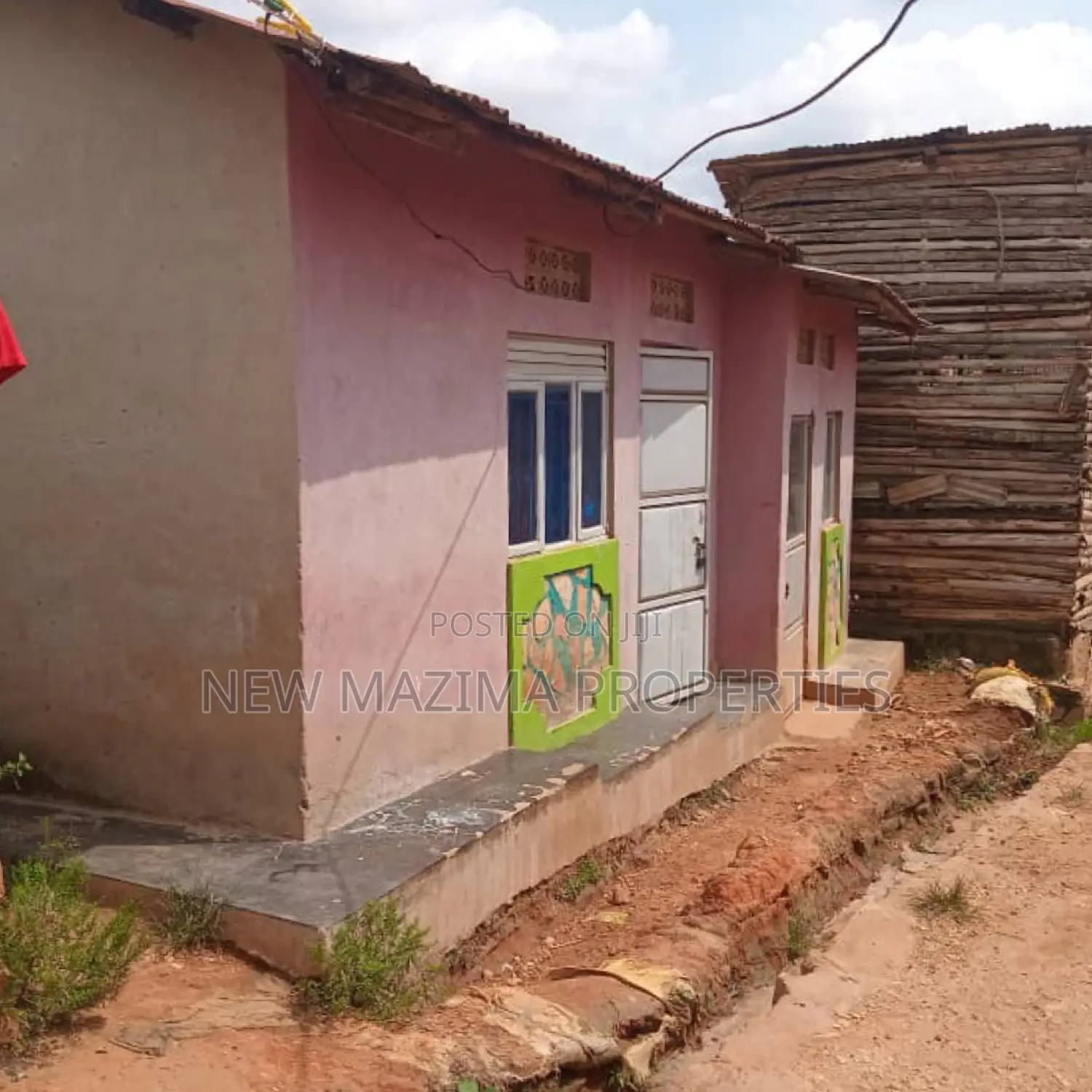 2bdrm House in Kawempe Kawanda, Division A for sale
