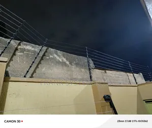 Electric Fence 10 Lines 1350v Nemetek