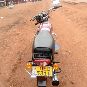 Bajaj Boxer 100 2018 Red