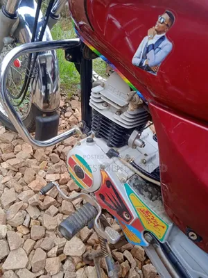 Bajaj Boxer 100 2023 Red