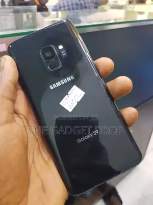 New Samsung Galaxy S9 64 GB Black