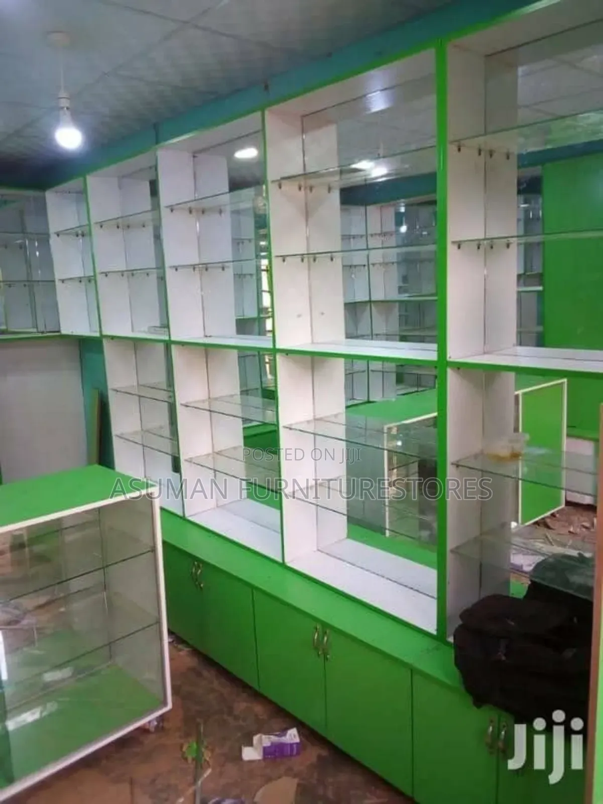 Modern Pharmacy Design and Installation Masters