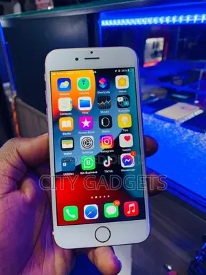 New Apple iPhone 6s 128 GB Gold