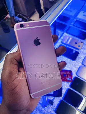 New Apple iPhone 6s 128 GB Gold
