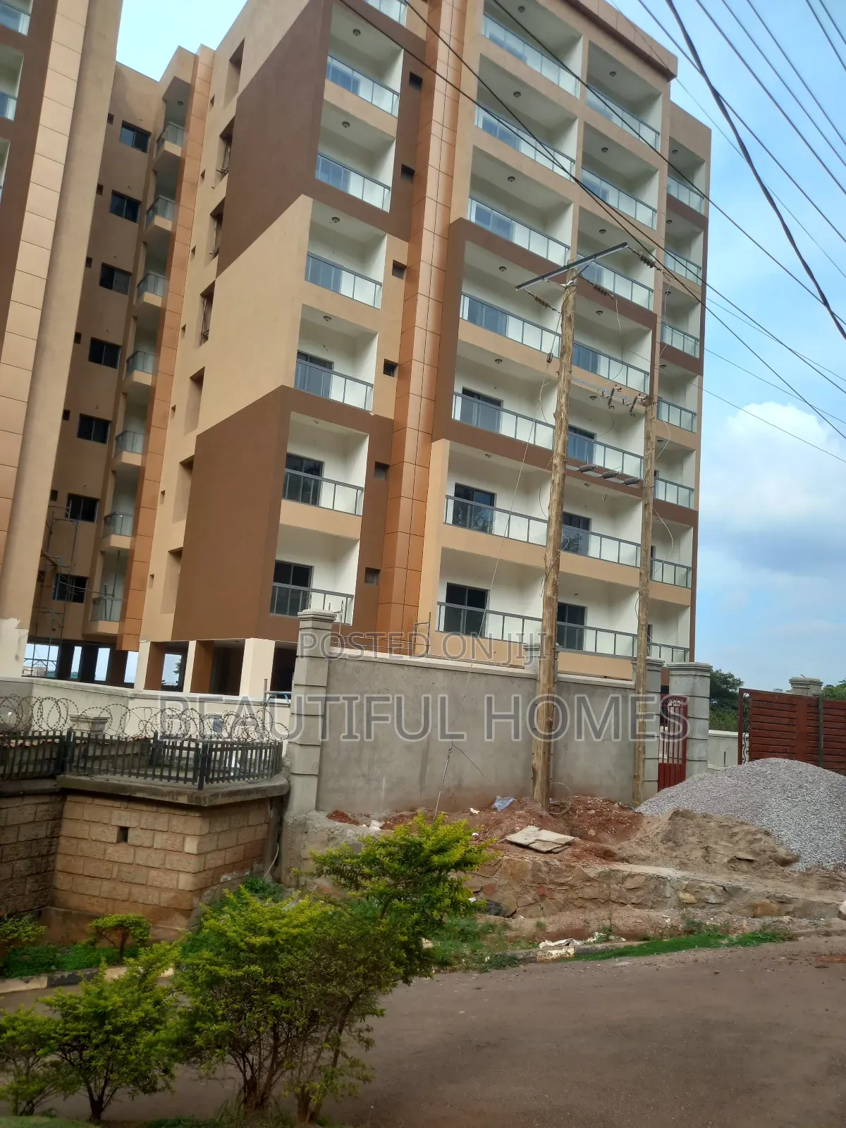 Furnished 4bdrm Condo in Naguru Upper, Central Division for sale