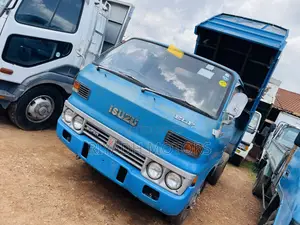 Isuzu Dumper Round Light