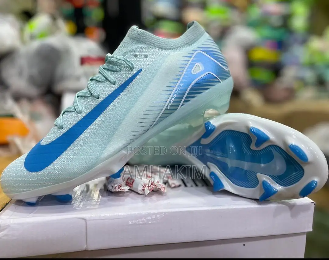 New Nike Air Zoom Mercurial Vapour in Stock