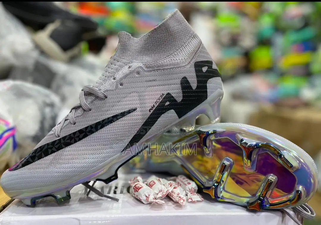 New Nike Air Zoom Mercurial Vapour 15 Elite in Stock
