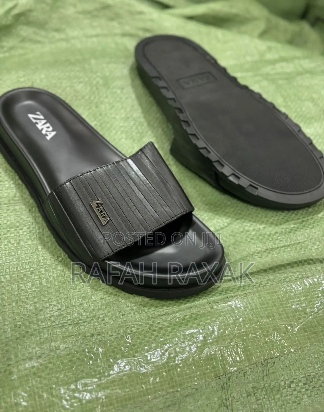 Original Classic Men’S Zara Push in Leather Sandals