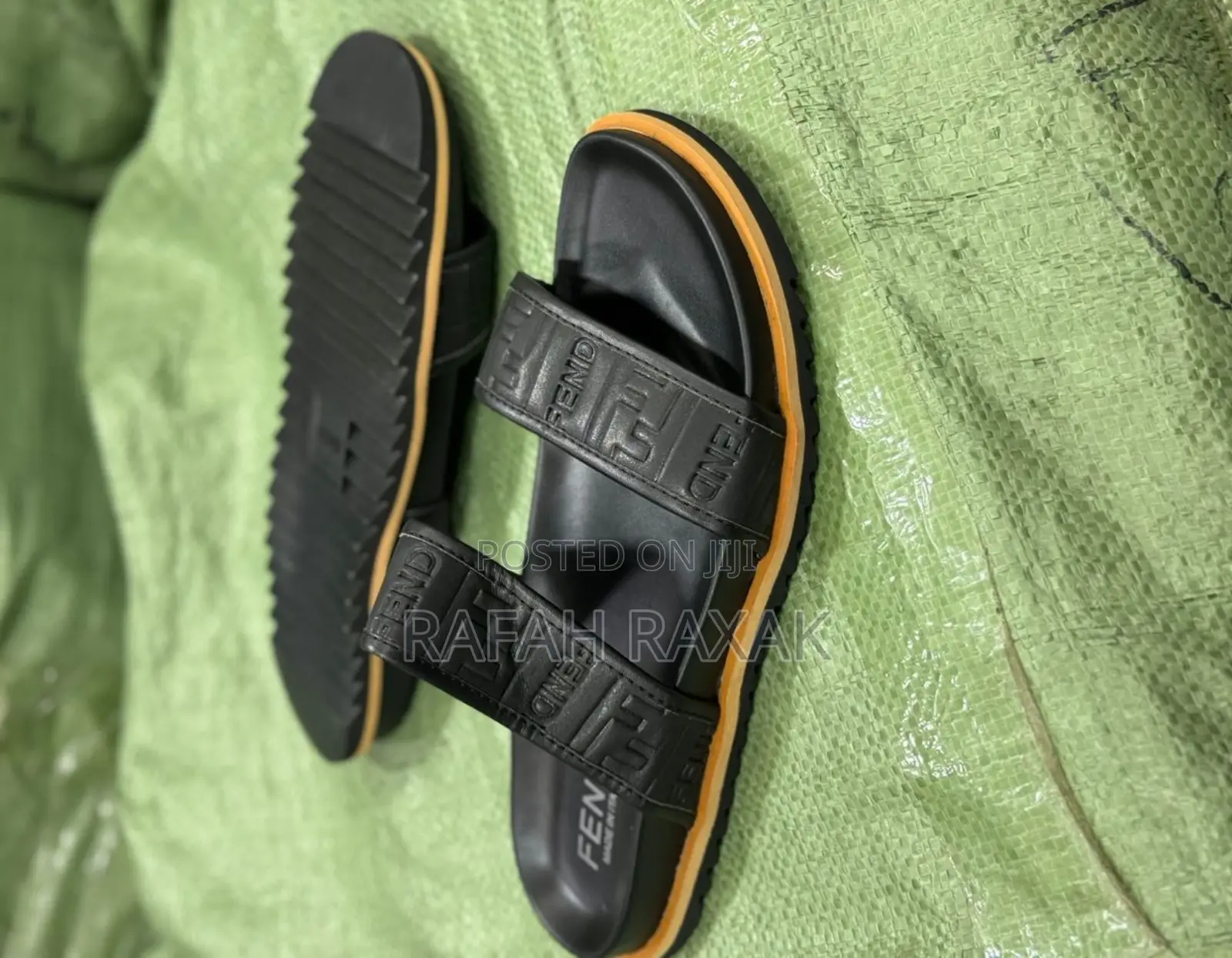 Original Classic Men’S Fendi Double Strap Leather Sandals