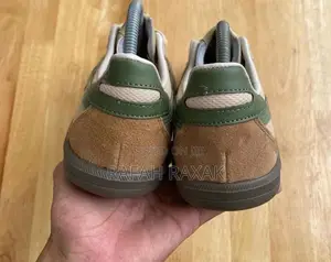 ASICS Onitsuka Tiger Tokuten Beige Green Tennis Sneakers
