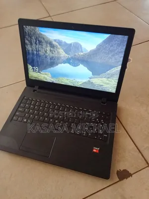Laptop Lenovo IdeaPad U110 2GB Intel Celeron HDD 500GB