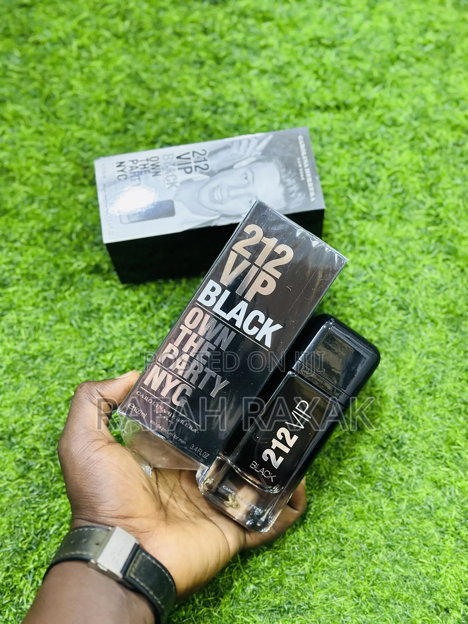 Men’S 212 VIP Black by Carolina Herera Eau De Parfum