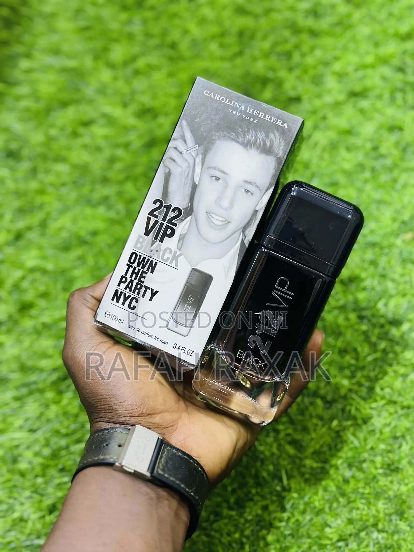 Men’S 212 VIP Black by Carolina Herera Eau De Parfum