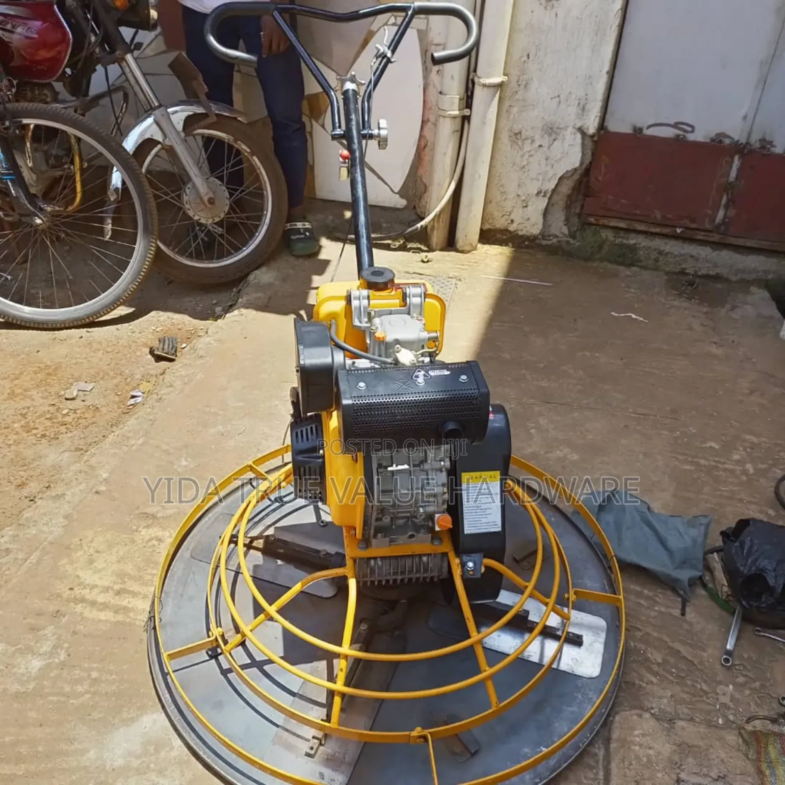 Power Float With Diesel Engine