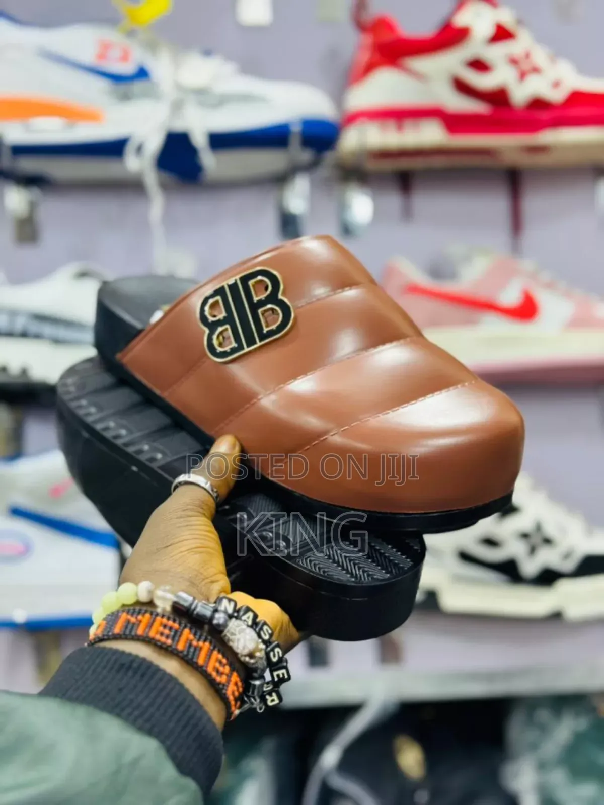 Edgy Berry Slides