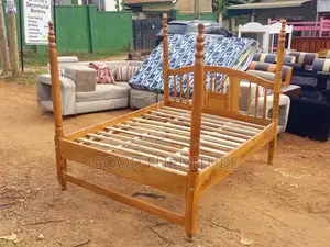 Beautiful Pole 5*6 Bed