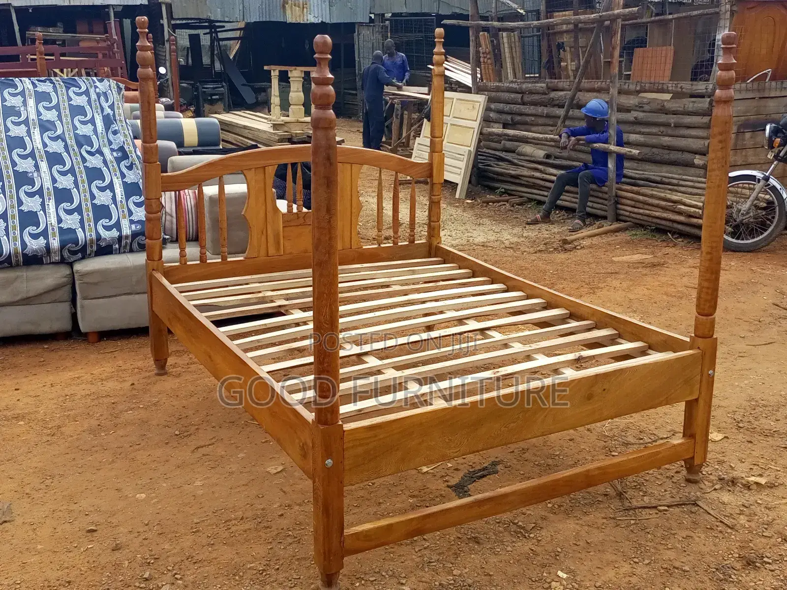 Beautiful Pole 5*6 Bed