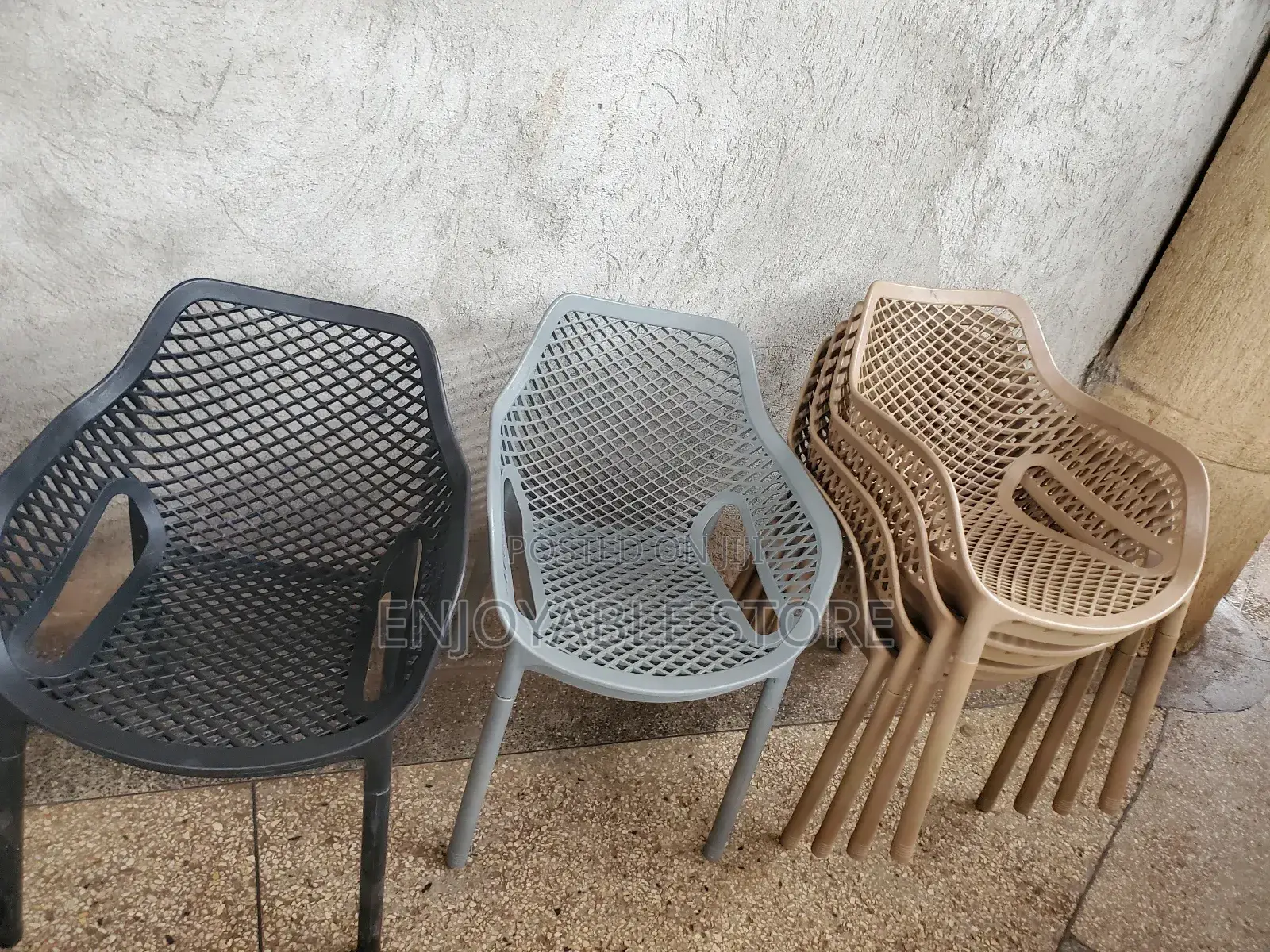 Plastic Chairs Plastic Chairs(Dining Restaurant)