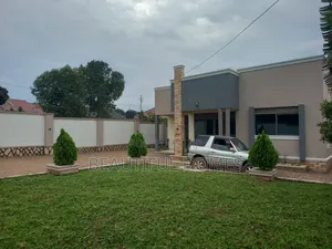Furnished 4bdrm House in Kira for sale