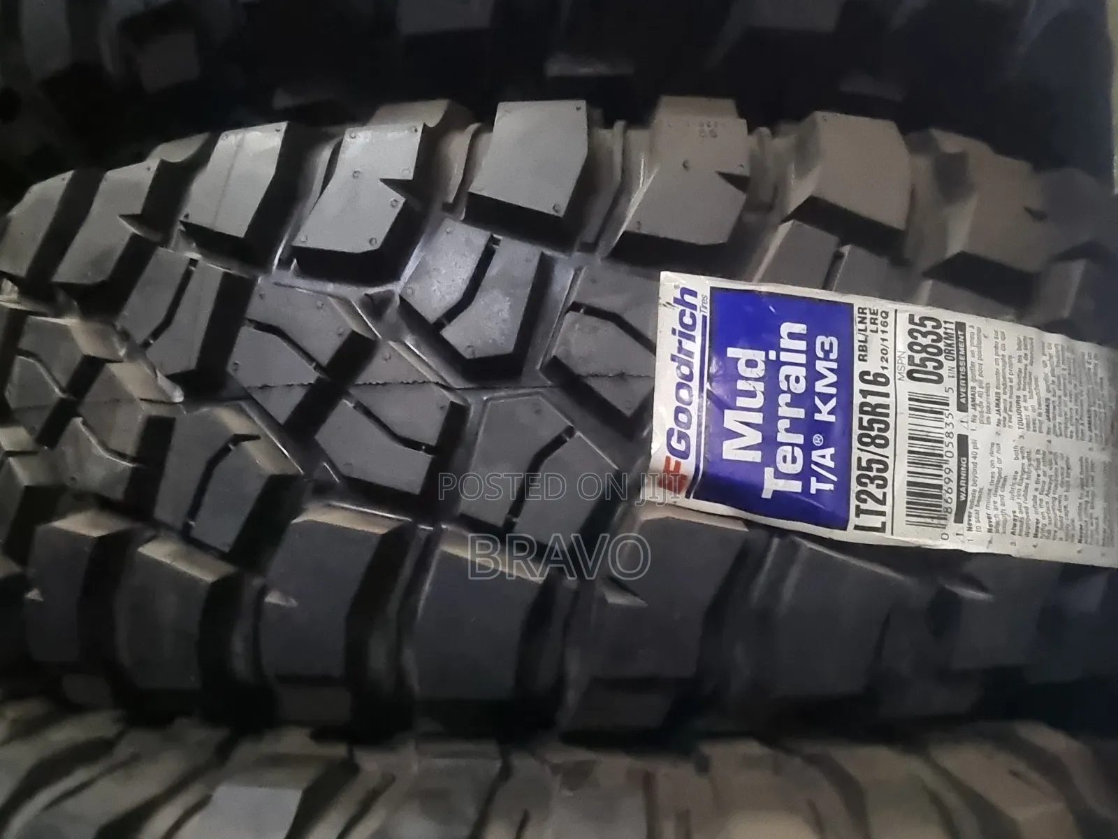 235/85r16 Bf Goodrich Mudterrian.