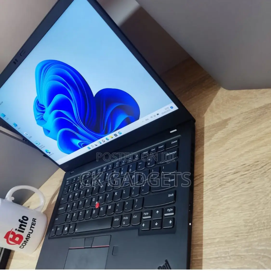 New Laptop Lenovo ThinkPad X1 Carbon 16GB Intel Core I7 SSD 512GB