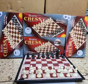 Brians Magnetic Chess Board Game Set