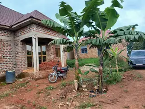 3bdrm House in Bulenga Buloba, Division A for sale