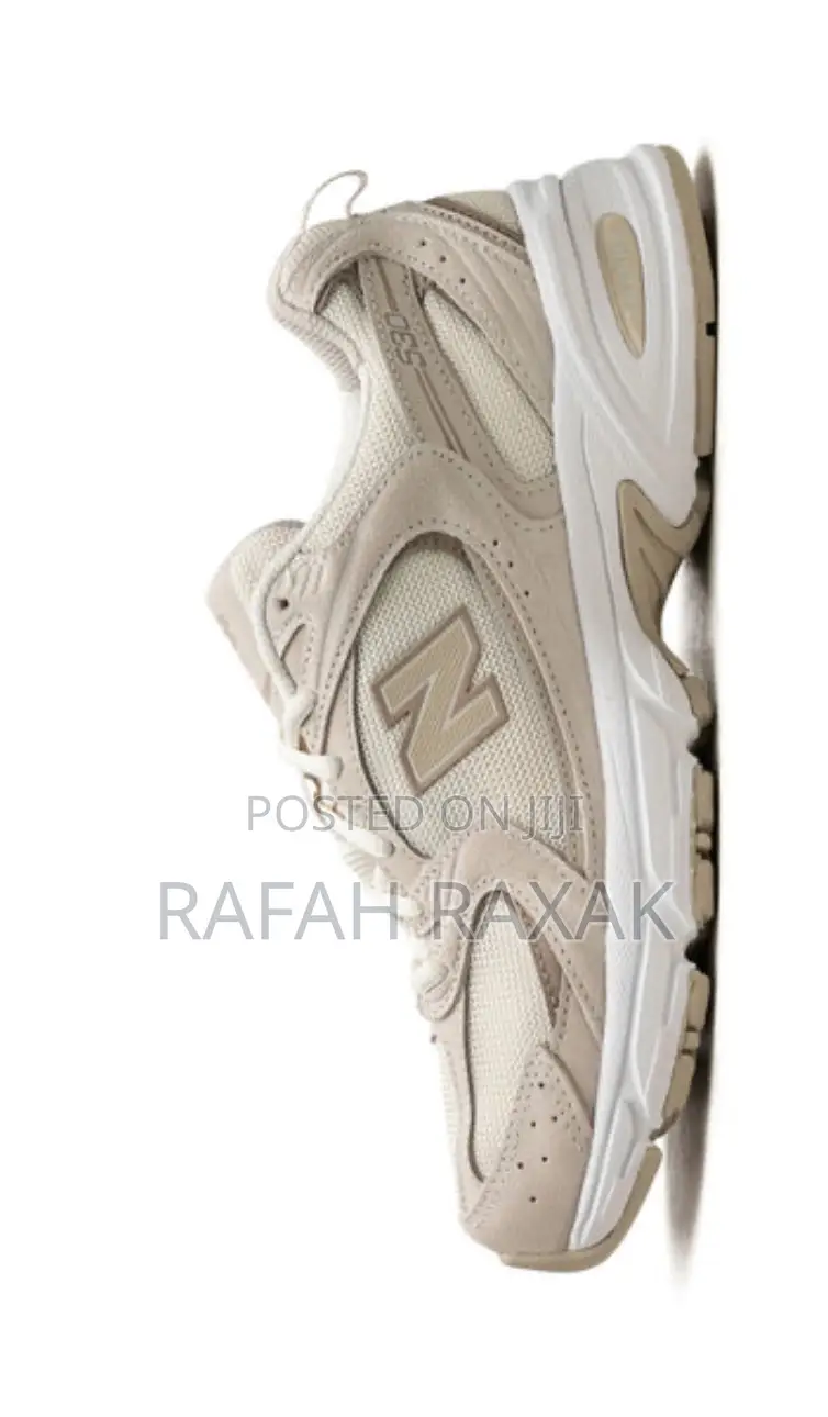 Original Off-White/Cream New Balance 530 Sneakers
