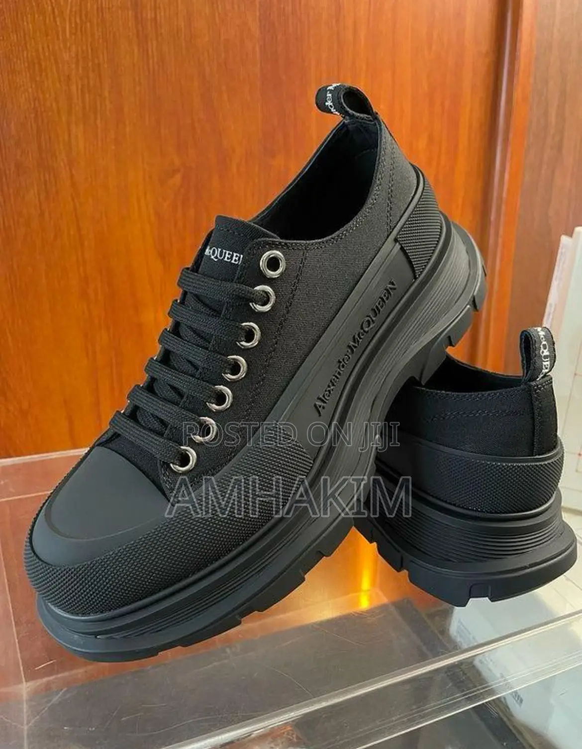 New Alexander McQueen Designer Sole in Stock