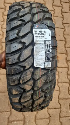 265/70r17 M/T Ny Tyre
