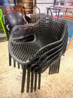 Modern Plastic Chairs Plastic Chairs(Imported)