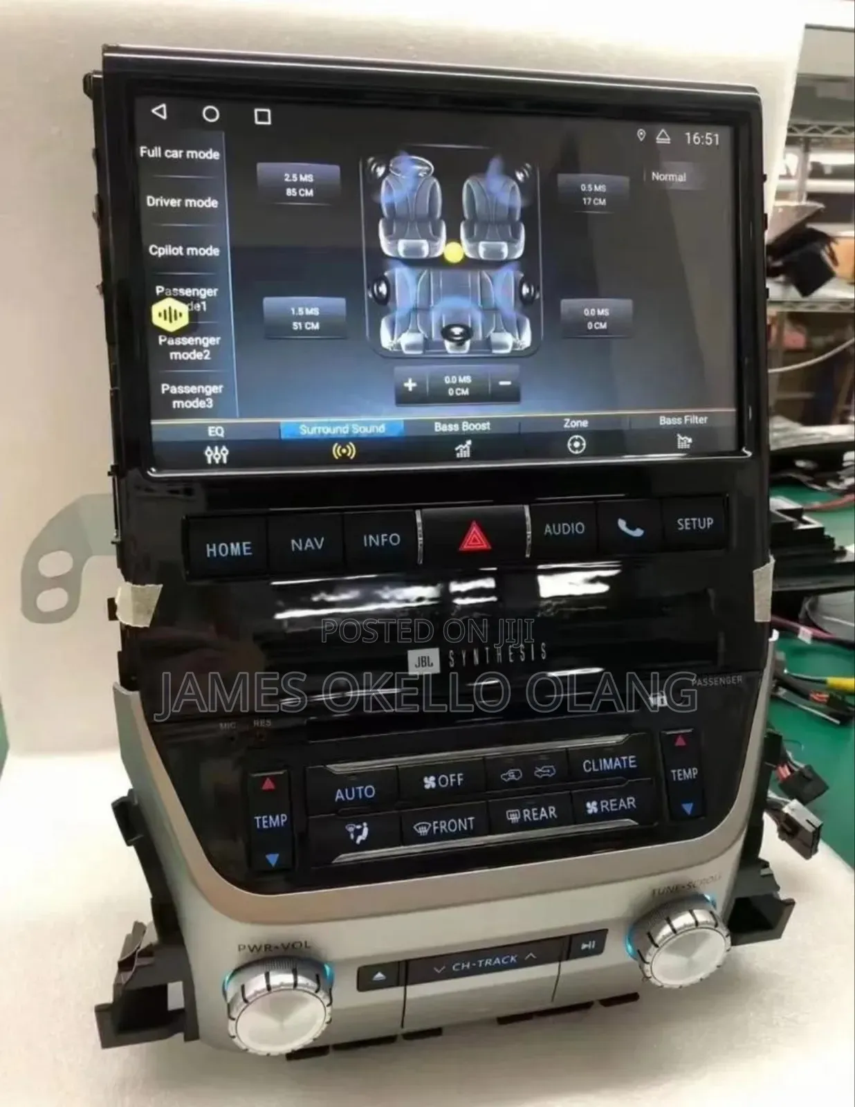 Fj200 Toyota Landcruiser Customised Radio High Ends.
