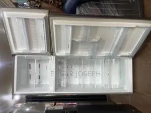 Hisense 328L Refrigerator Frost Free