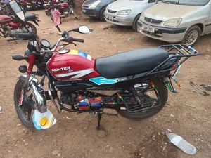 Hero Hunter 125 2023 Red