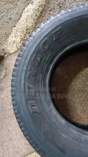 255/70r15 Foreign Used Unlop Made in Japan