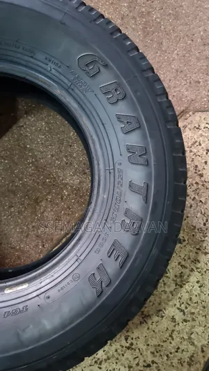 255/70r15 Foreign Used Unlop Made in Japan