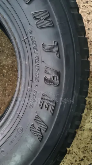 255/70r15 Foreign Used Unlop Made in Japan
