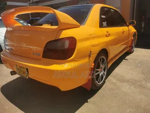 Subaru Impreza 2.0 WRX STi 2002 Yellow