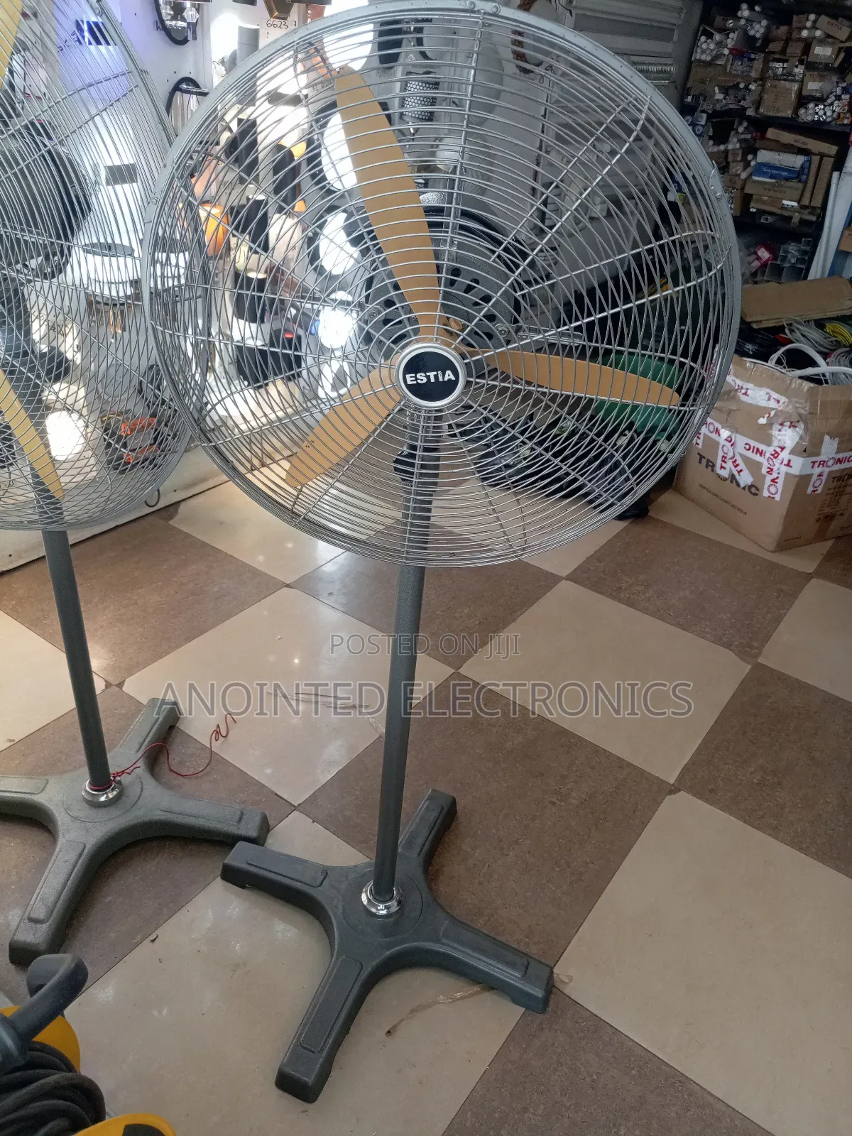 Industrial Standing 20"